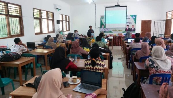 60 Guru SMP di Tanah Bumbu Tingkatkan Kompetensi