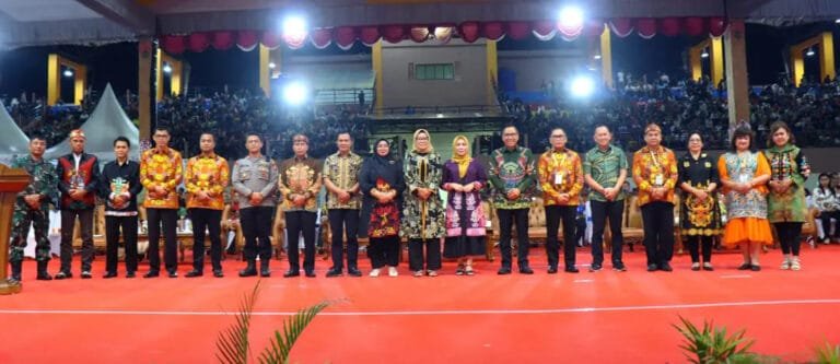 Pj Bupati Mura Hadiri Penutupan Pesparawi XVII Tingkat Provinsi Kalteng