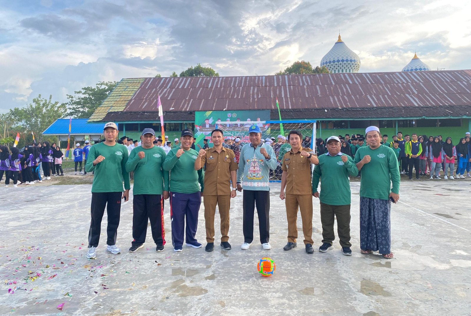 Sambut Hari Santri Nasional, Asisten I Setda Mura Buka Lomba Olahraga Seni Antar Pesantren