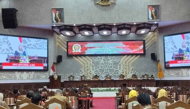 Rapur DPRD Kalteng Tutup Masa Persidangan I dan Buka Masa Persidangan II Tahun 2025