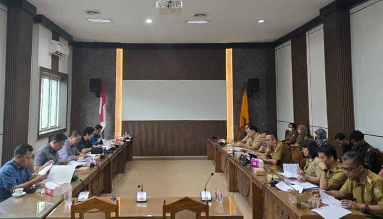 Bapperida Hadiri Rapat Dengar Pendapat dengan Komisi IV DPRD Kalteng