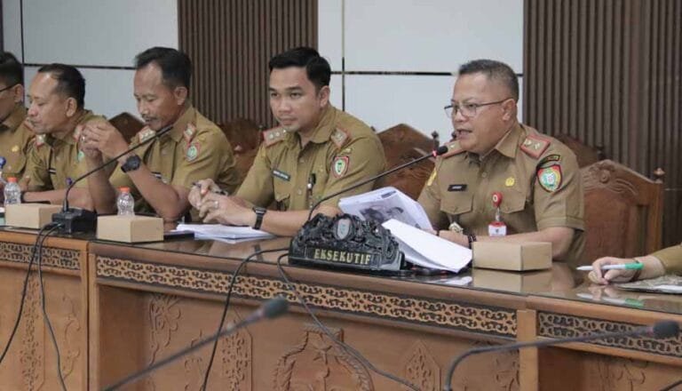 Dinas PMD Hadiri RDP dengan Komisi IV DPRD Kalteng Bahas Pelaksanaan Program Anggaran Tahun 2025