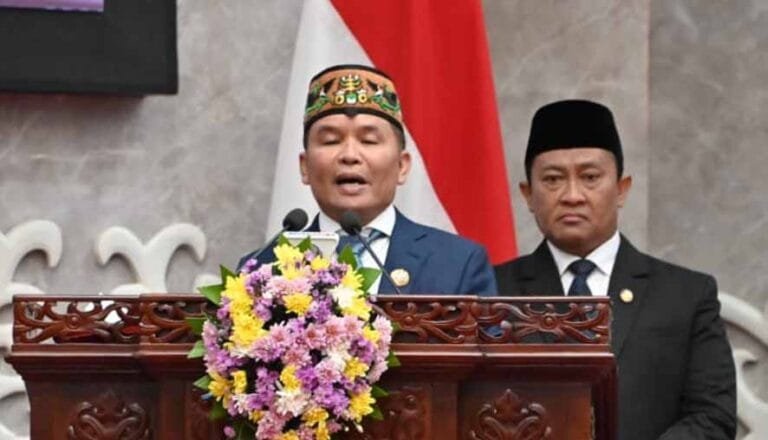 Pada Rapur Dewan, Gubernur Kalteng Sampaikan Pidato Program Prioritas 100 Hari Kerja