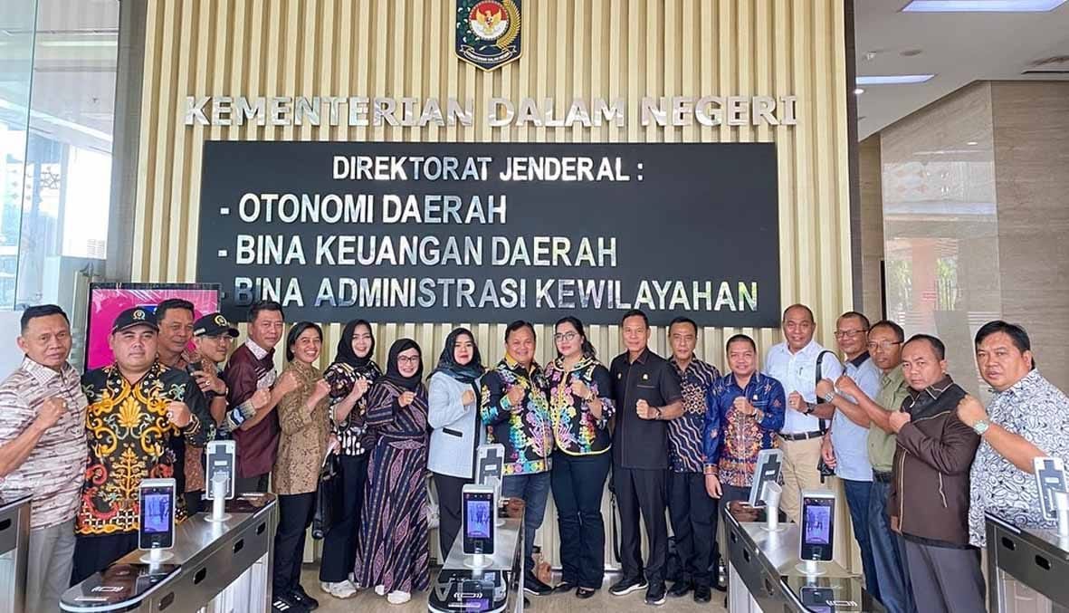 DPRD Kapuas Laksanakan Konsolidasi ke Kemendagri Terkait Tapal Batas Kabupaten Kapuas – Barito Utara