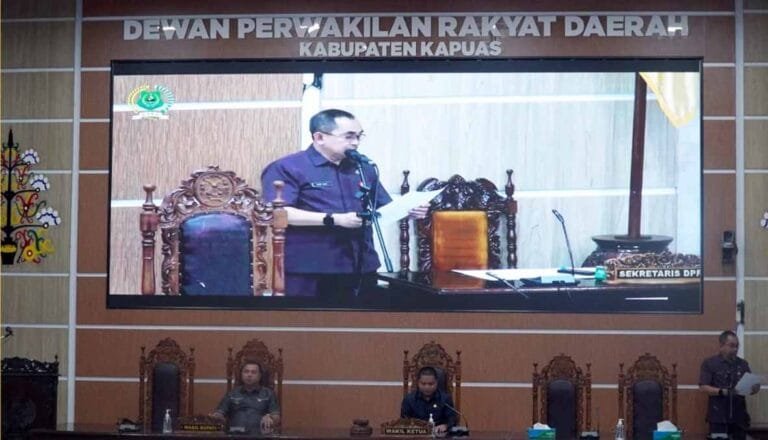 Waket II DPRD Kapuas Sampaikan Hasil Rapur Terkait Tiga Pansus Bahas Enam Raperda