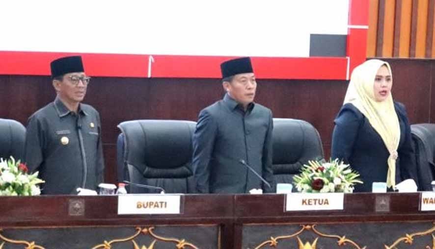 Bupati Mura Hadiri Rapur ke-9 Masa Sidang I Tahun 2025
