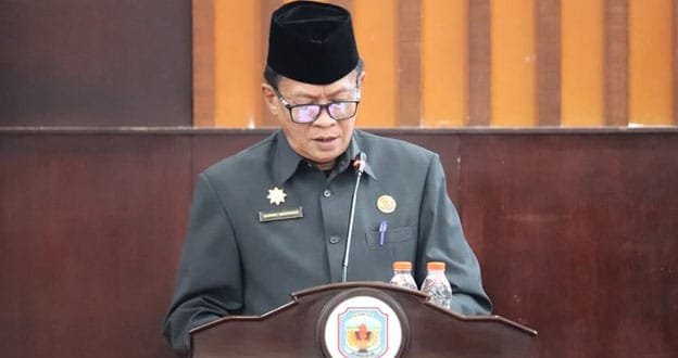Jawaban Pemda Terhadap Pandangan Umum Fraksi DPRD Mura Atas Tiga Raperda