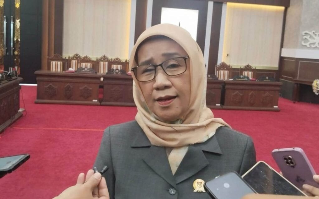 siti-nafsiah-1080x675