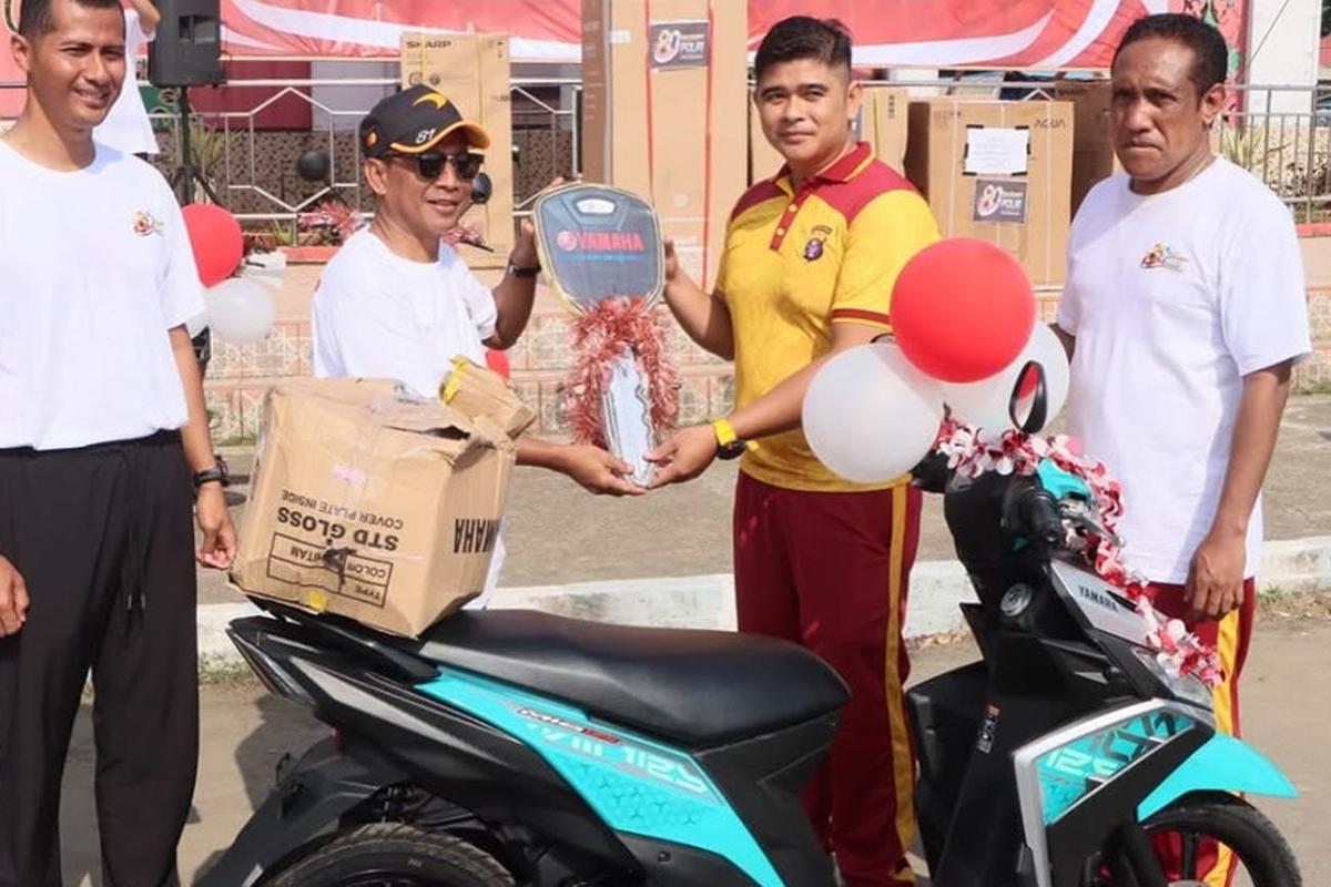 Semarak Hari Bhayangkara ke-80, Ribuan Warga Meriahkan Jalan Santai Bersama Polres Murung Raya!D (2)